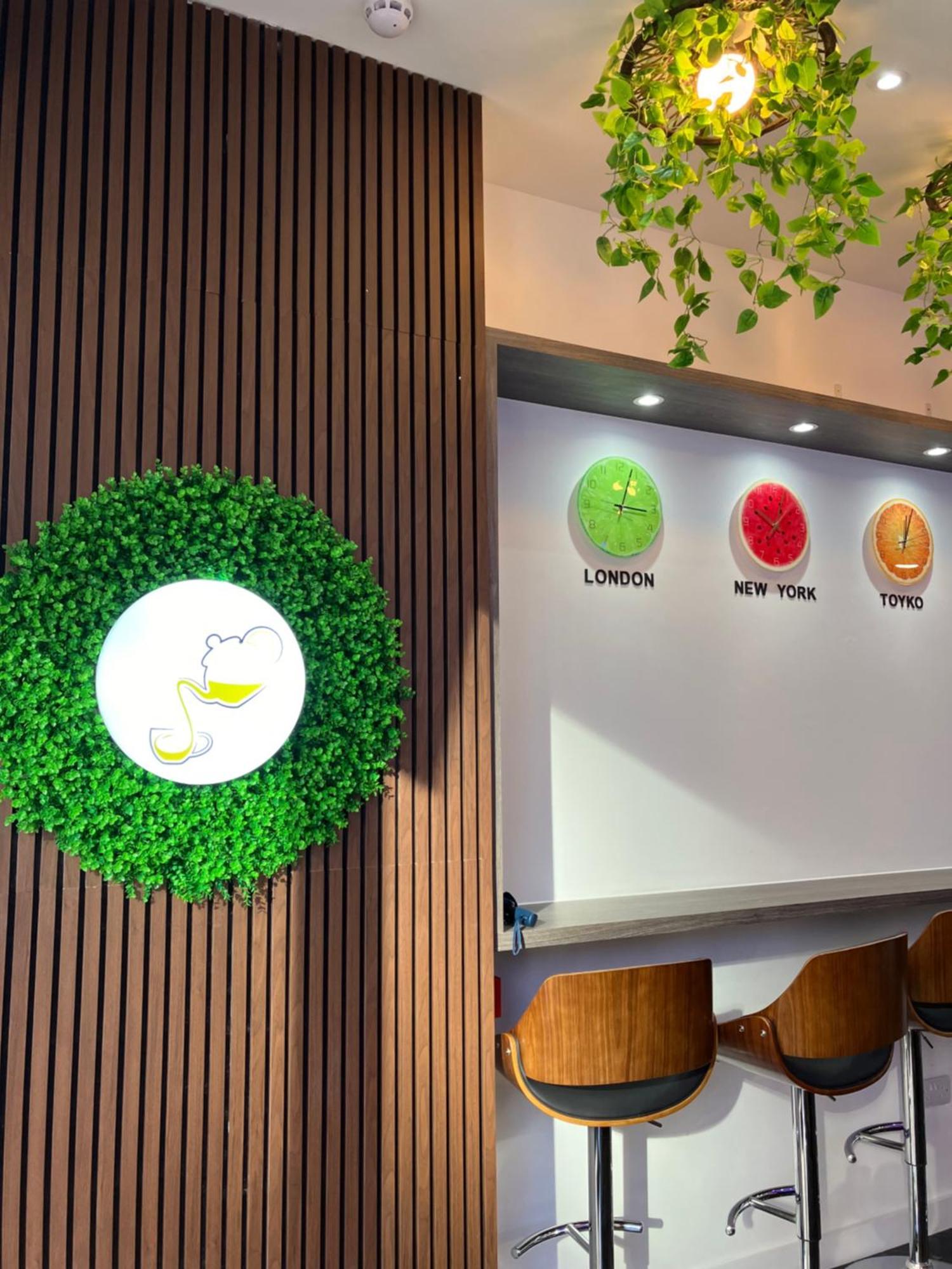 Tea Revolution Bed & Breakfast Лондон Екстериор снимка